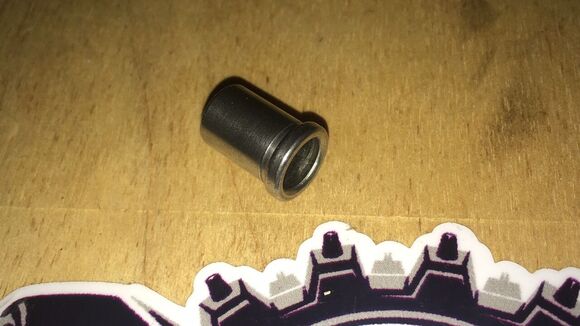 Втулка помпы маслонасоса pitbikemarket.ru