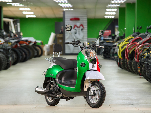 Скутер VENTO RETRO 49cc (150) сигнализация (99кг/100кг) (RED/WHITE/GREEN (Италия)) pitbikemarket.ru