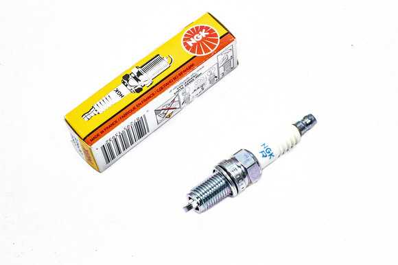 Свеча NGK DCPR7E pitbikemarket.ru