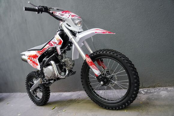 Питбайк SSSR CORE E A Red Cat Mask 17/14 (фара, электростартер) pitbikemarket.ru