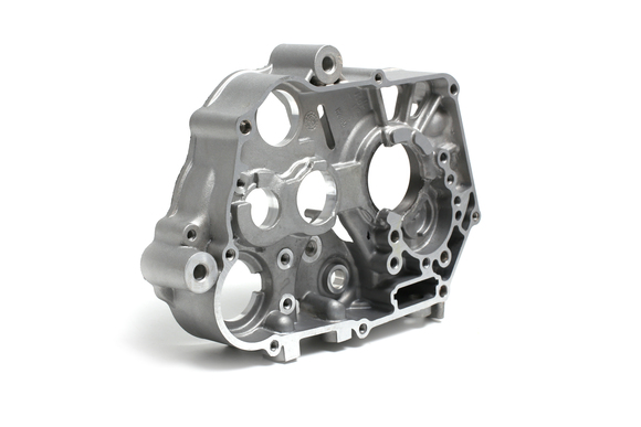 Картер двигателя правый KAYO двиг. YX140 см3 (P040069) CN pitbikemarket.ru