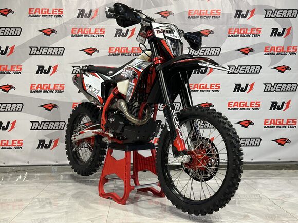 Мотоцикл AJERRA SAGAI CB300RL 4 valve pitbikemarket.ru