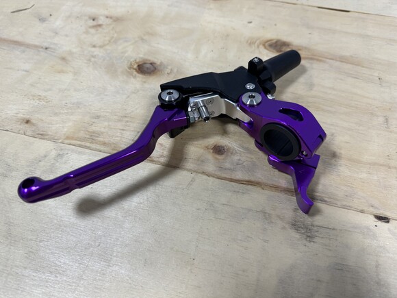 Рычаг сцепления складной CNC (BRZ X8/Procida/Progasi) фиолетовый pitbikemarket.ru