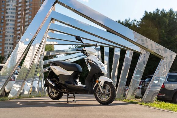 Скутер SYM Orbit 50 Синий + мотошлем SYM серый pitbikemarket.ru