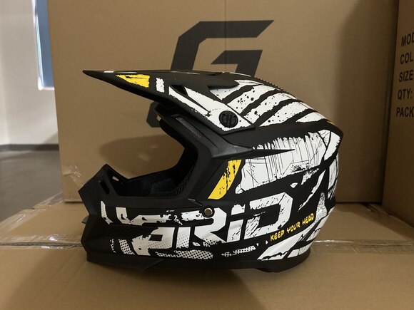 Мотошлем GRID RIVAL Black/Orange Размер M pitbikemarket.ru