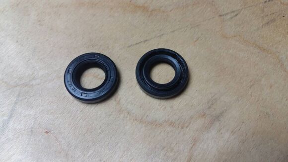 Сальник 13.7х24.5х10 pitbikemarket.ru