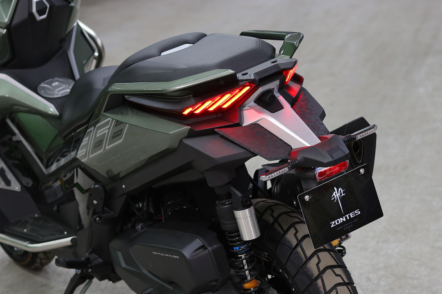 Максискутер ZONTES ZT368-G (ZT1P79MP EFI) 17/14 (2025 г.) ПТС (Зеленый)-8