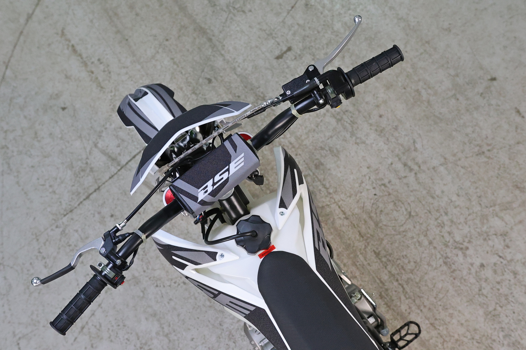 Кроссовый мотоцикл BSE Z3.00 21/18 Thorn Grey/Black-4